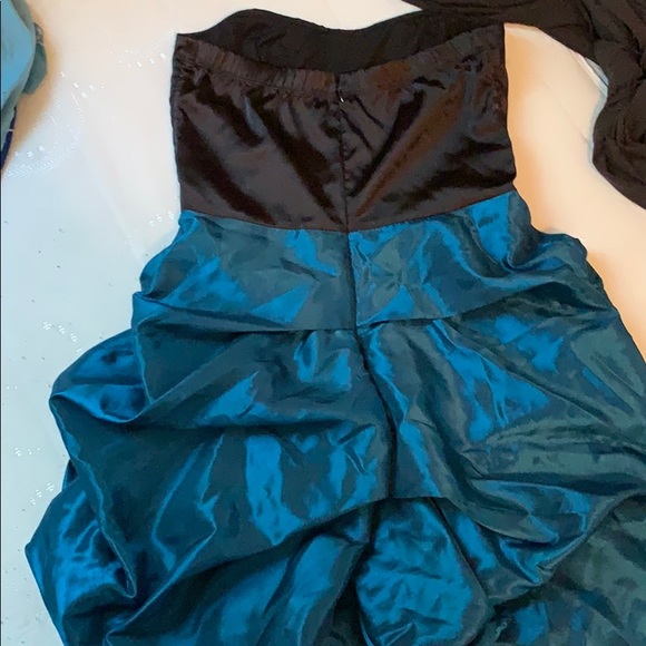 Homecoming dress - Picture 2 of 4